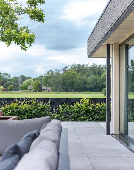 uitzicht achter woning